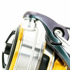 Daiwa 18 Regal LT 2000D -Rod Pod & Tripod Verkaufsgeschäft 18 regal lt 2000 schnurfangbuegelYxtHI5VQxkGHb 1280x1280