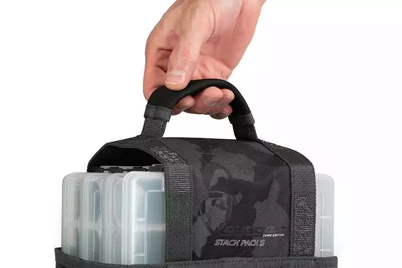 Fox Rage Voyager Camo Stack Pack Small 4 Fox Rage Voyager Camo Stack Pack Small – Bild 2