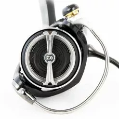 Daiwa Caldia LT 2500 D-XH -Rod Pod & Tripod Verkaufsgeschäft caldia lt 2500 spulenbremse9qqsafiQ1hreh 1280x1280