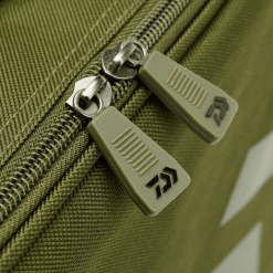 Daiwa Black Widow Compact Tackle Bag -Rod Pod & Tripod Verkaufsgeschäft compacttacklebag3 1280x1280